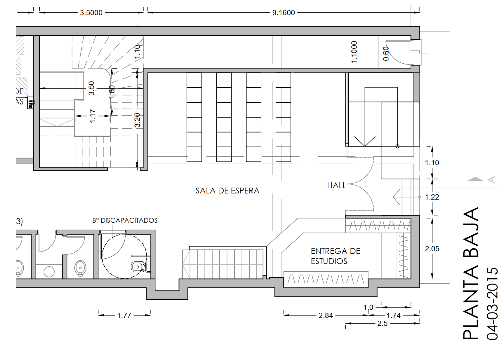 Detalle de distribución de sala de espera y entrega de estudios, alternativa de marzo de 2015.